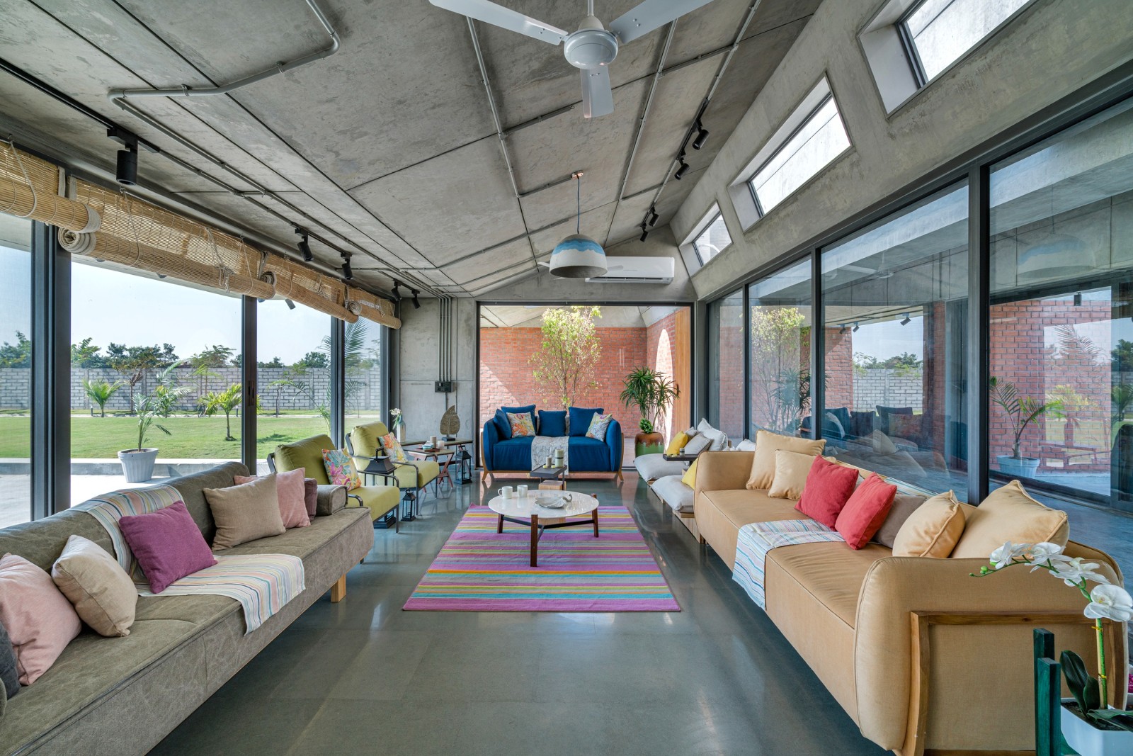 BIM建筑| 双湾之家 / MISA ARCHITECTS