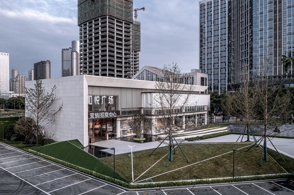 BIM建筑|成都成华和悦广场营销中心 / 汉嘉西南院