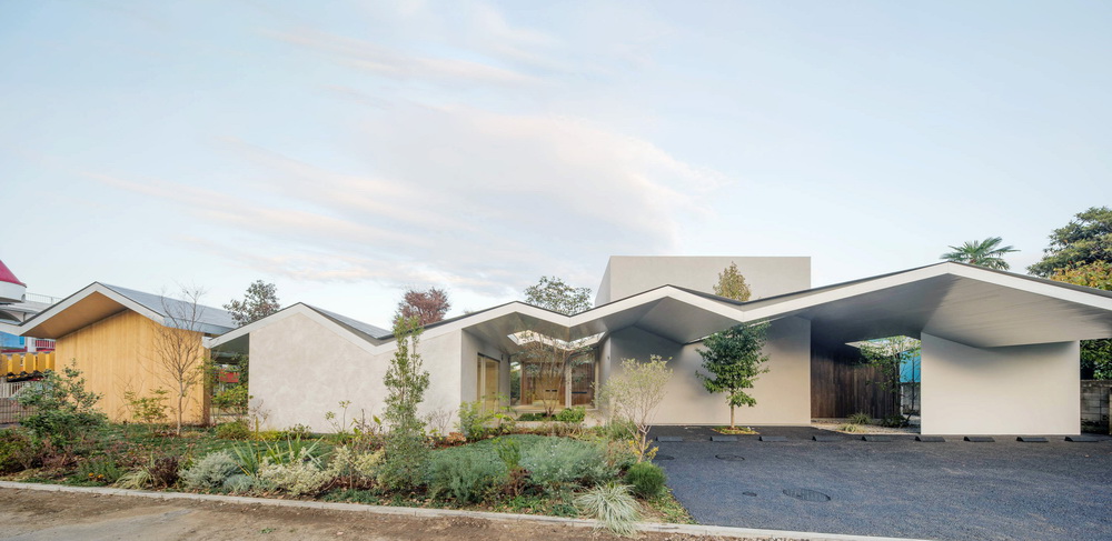 BIM建筑|林中牙医诊所 / Takashige Yamashita Office