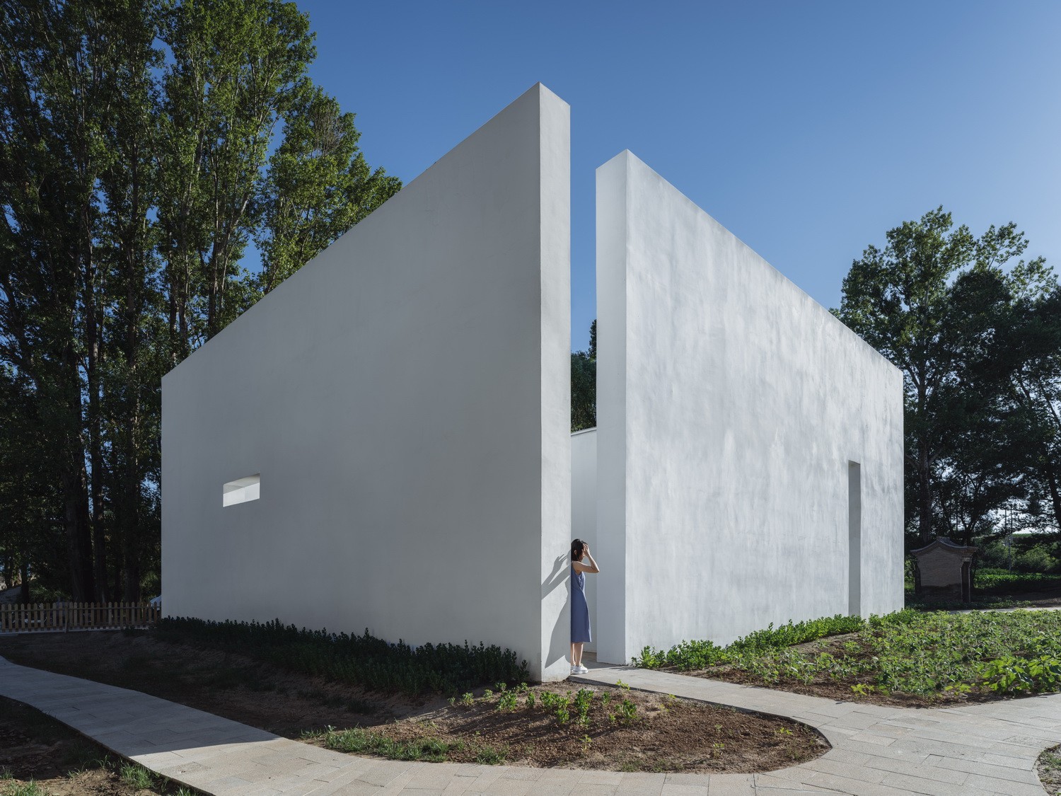 BIM建筑|陌生人：拒绝风景的房间/Wutopia Lab