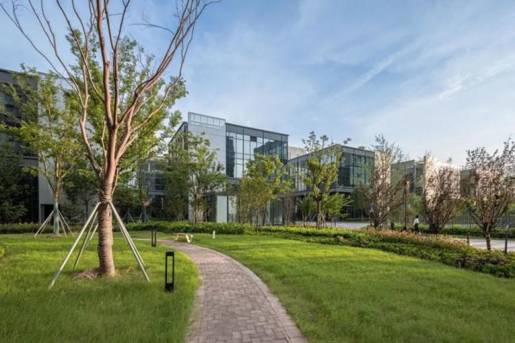 上海宝能·未来空间：智慧科创产业未来综合体