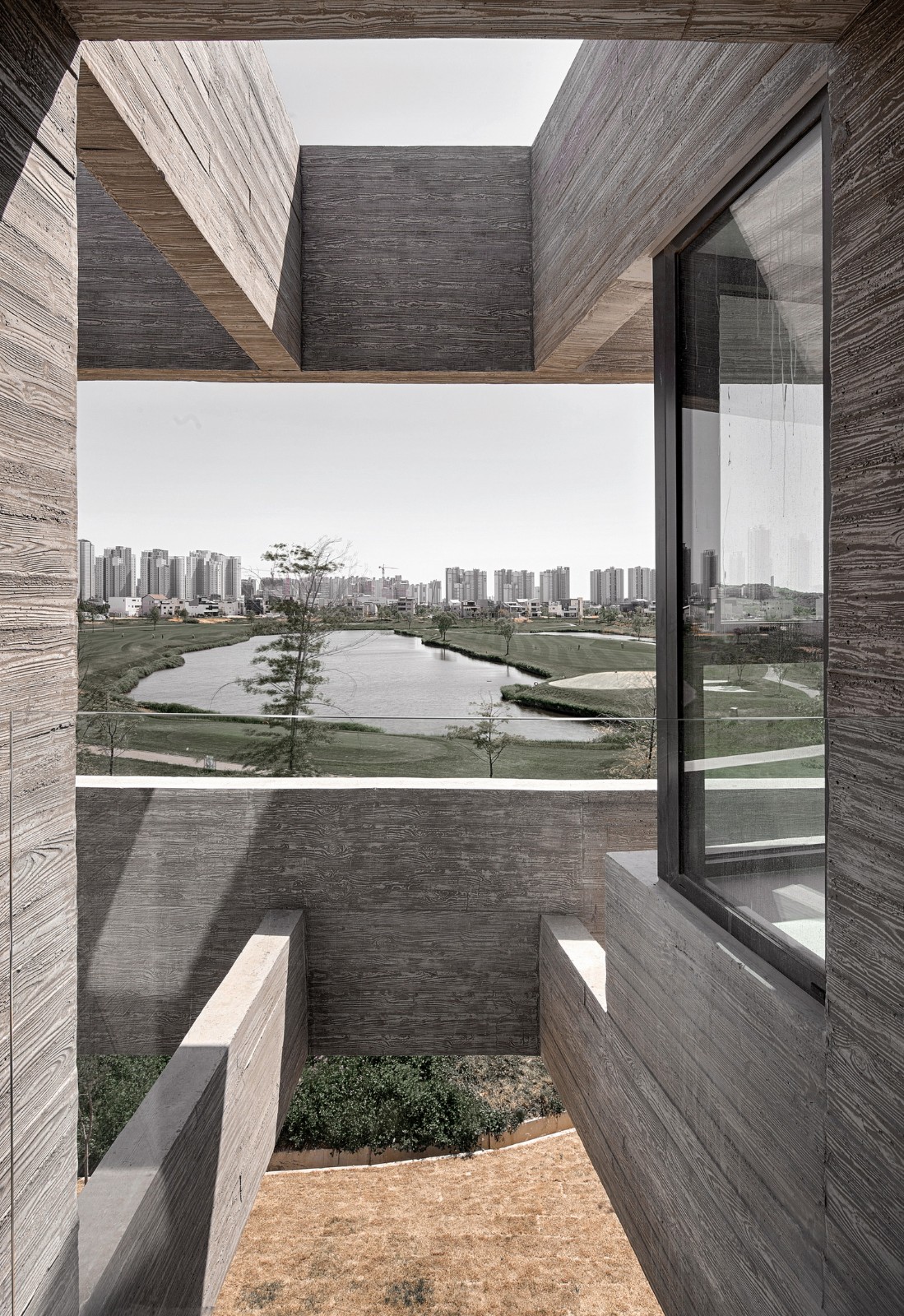 BIM建筑|L.M住宅 / DESIGN GROUP COLLABO