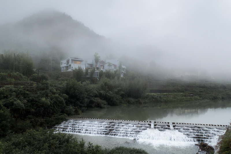 BIM建筑|山涧房 / 来建筑设计工作室