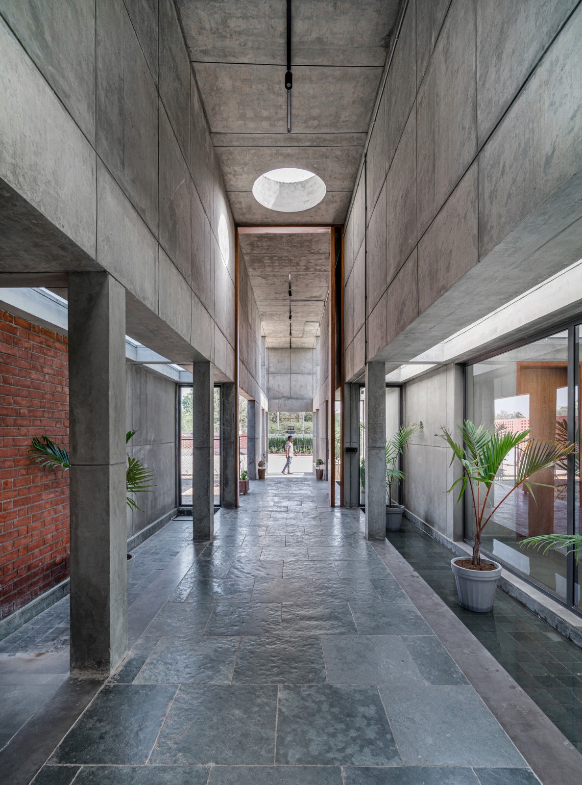 BIM建筑| 双湾之家 / MISA ARCHITECTS