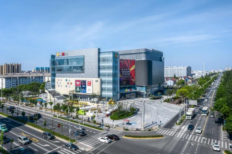 上海新田360广场：浦东腹地的“品质生活社交场”