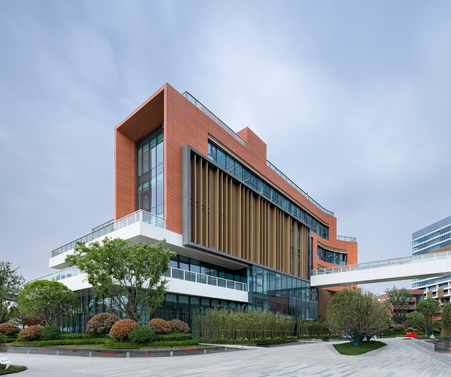 BIM建筑|用场所讲故事——西咸新区国际文创小镇/中衡设计