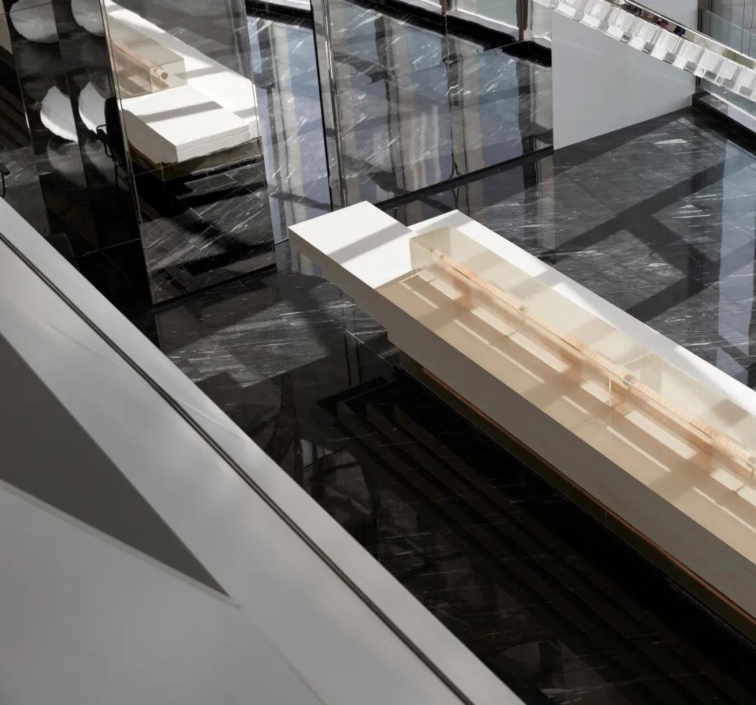 BIM建筑|ISEYA 浮云高空酒店【朝天门旗舰店】/布道空间设计