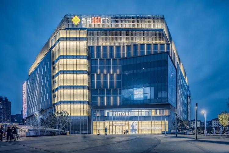 上海新田360广场：浦东腹地的“品质生活社交场”