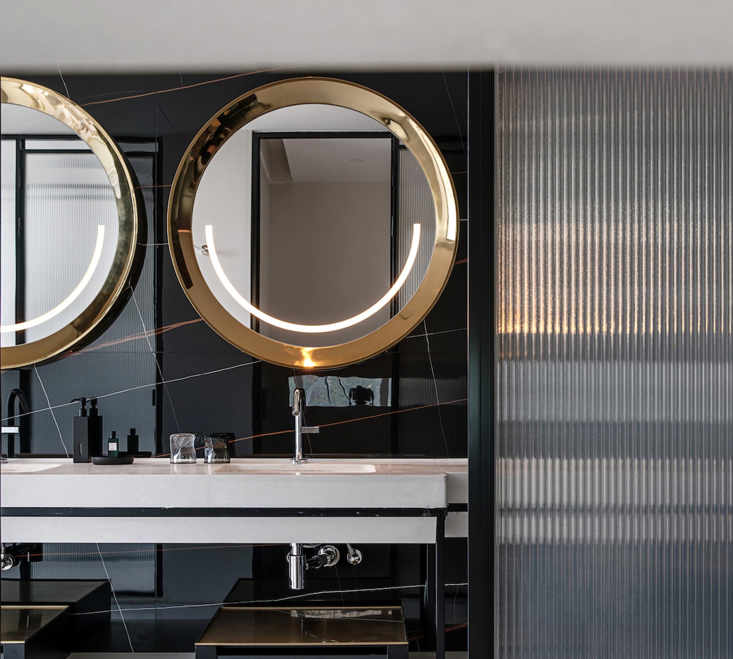 BIM建筑|ISEYA 浮云高空酒店【朝天门旗舰店】/布道空间设计