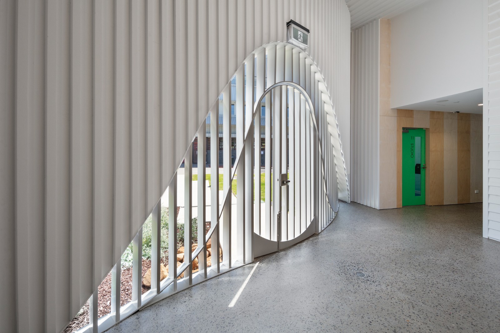 BIM建筑|PEGS文法学校音乐中心 / McBrideCharles Ryan