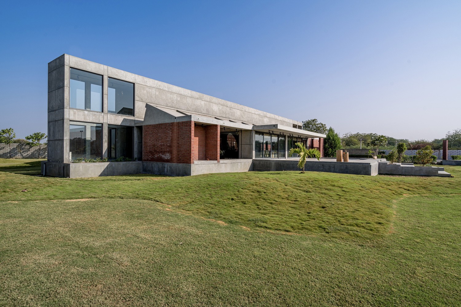 BIM建筑| 双湾之家 / MISA ARCHITECTS