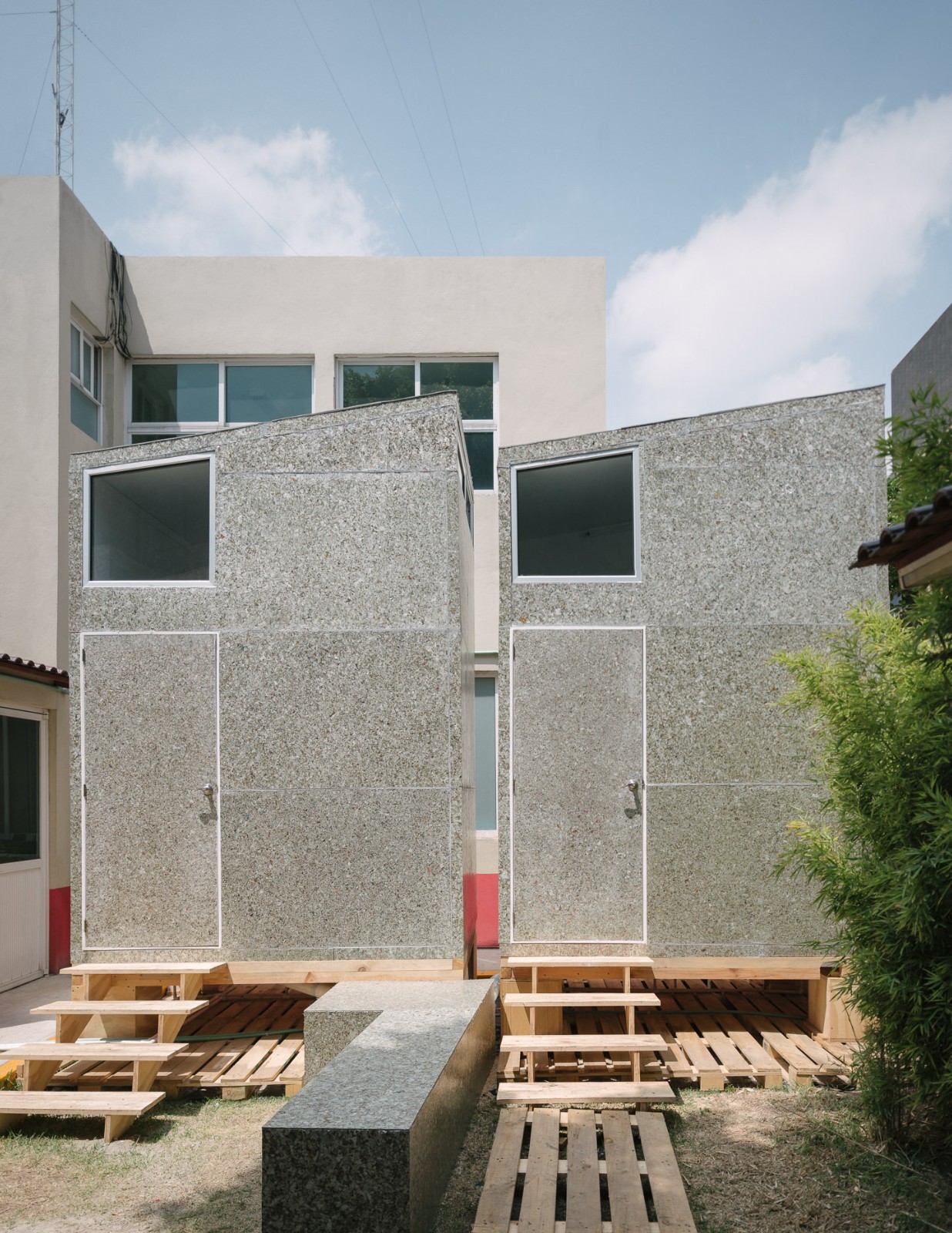 BIM建筑|模块舱体,医护人员临时空间 / Revolution