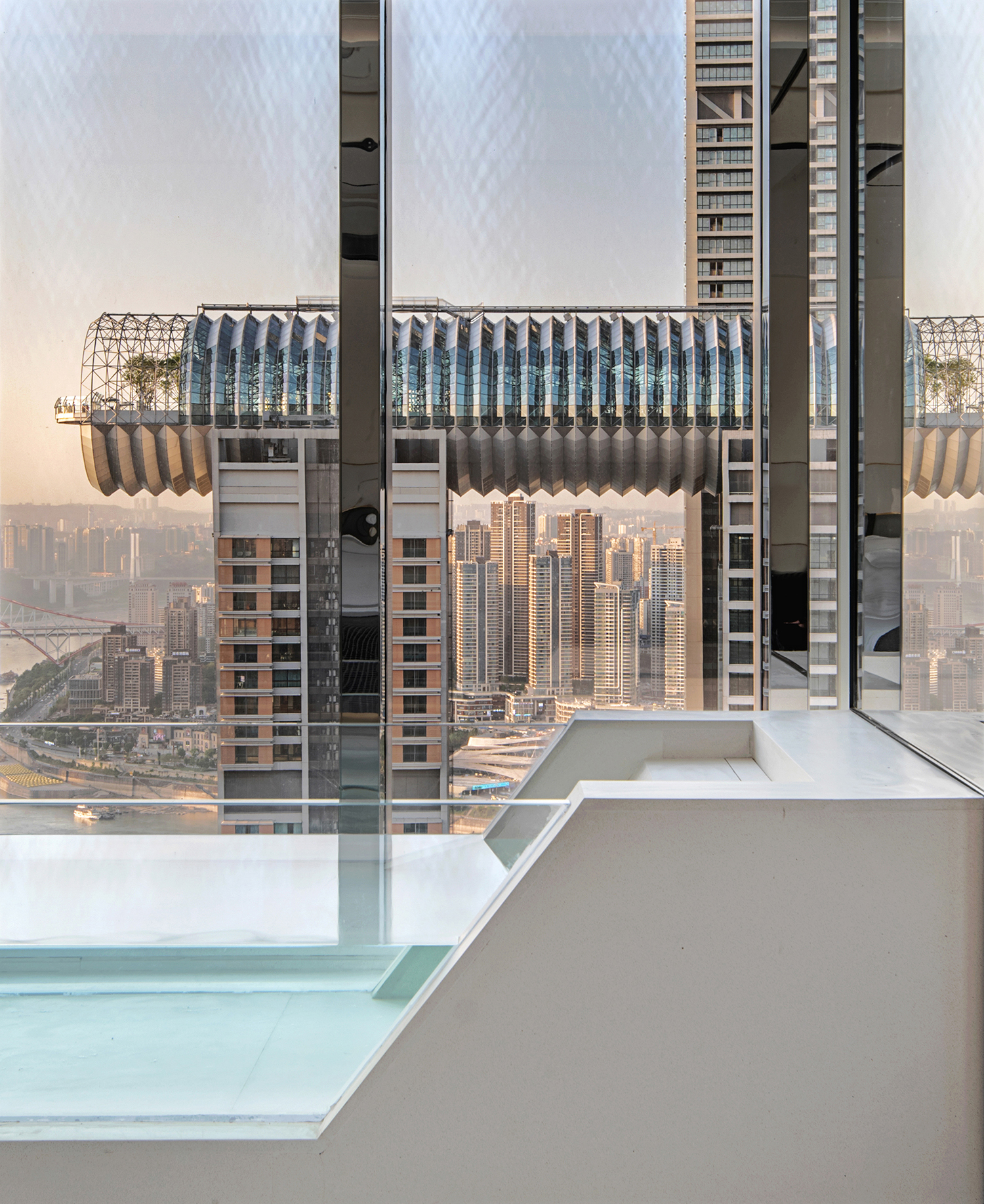 BIM建筑|ISEYA 浮云高空酒店【朝天门旗舰店】/布道空间设计