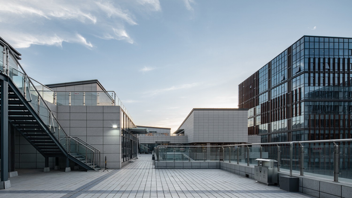 BIM建筑|创新谷里的生活容器/北京龙源科建建筑设计有限公司