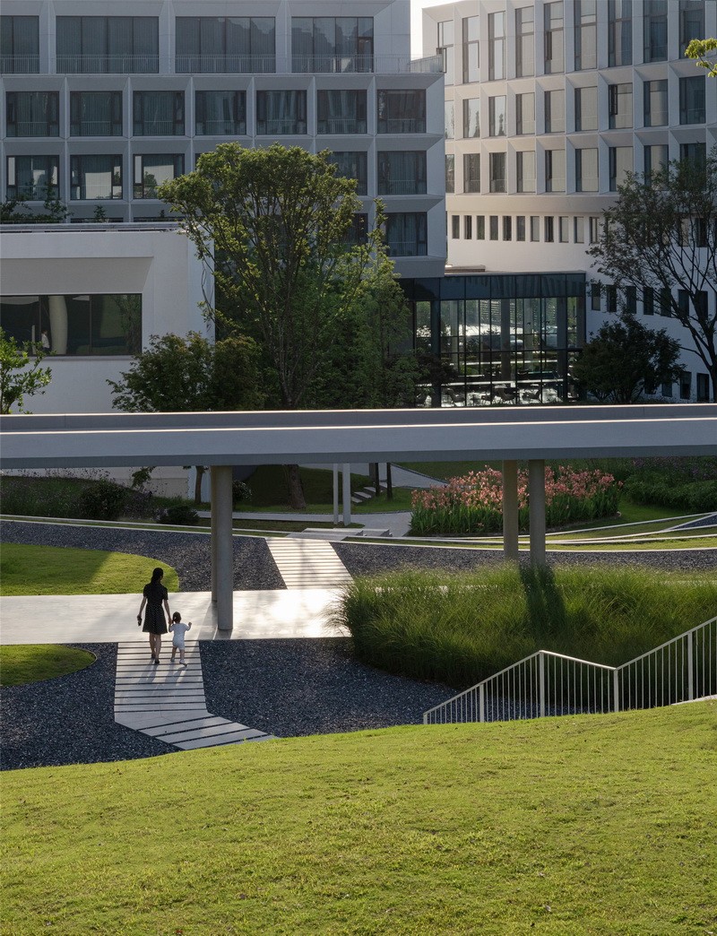 BIM建筑|顺势而为的空间赋形，浙江建德空港航空产学研基地/gad杰地设计