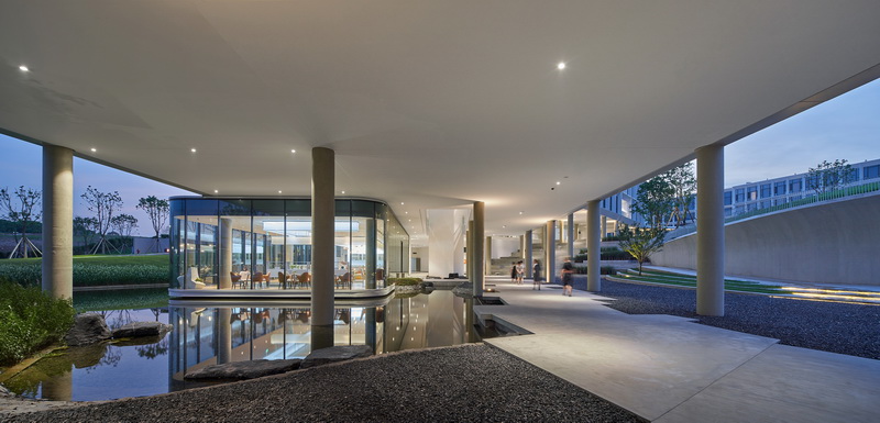 BIM建筑|顺势而为的空间赋形，浙江建德空港航空产学研基地/gad杰地设计