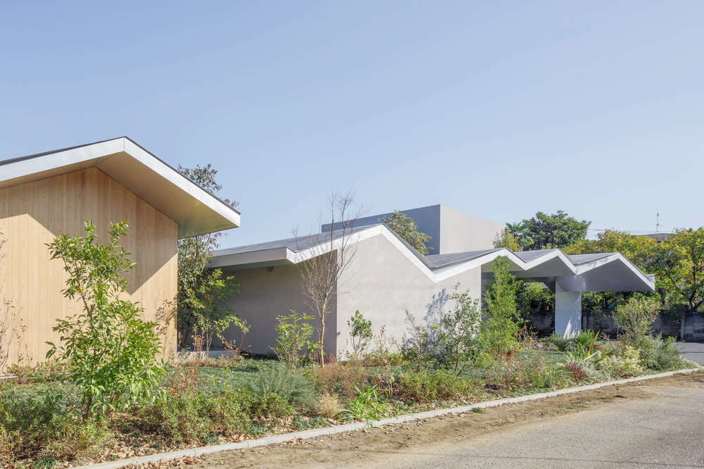 BIM建筑|林中牙医诊所 / Takashige Yamashita Office