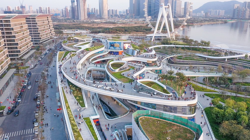 BIM建筑|点亮都市“明珠”：深圳宝安欢乐港湾东岸集群建筑设计 / Laguarda.Low Architects