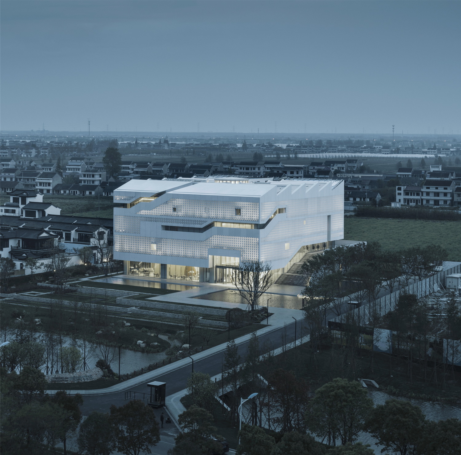 BIM建筑|“方仓圆廪”的田园理想，海门云谷农展馆/gad