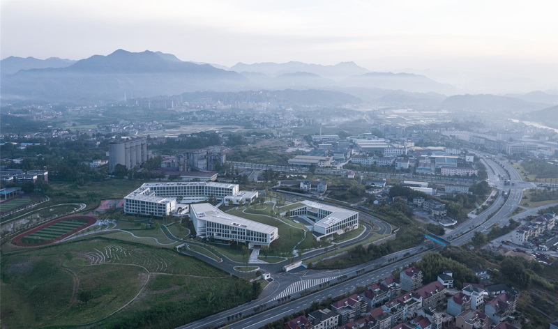 BIM建筑|顺势而为的空间赋形，浙江建德空港航空产学研基地/gad杰地设计