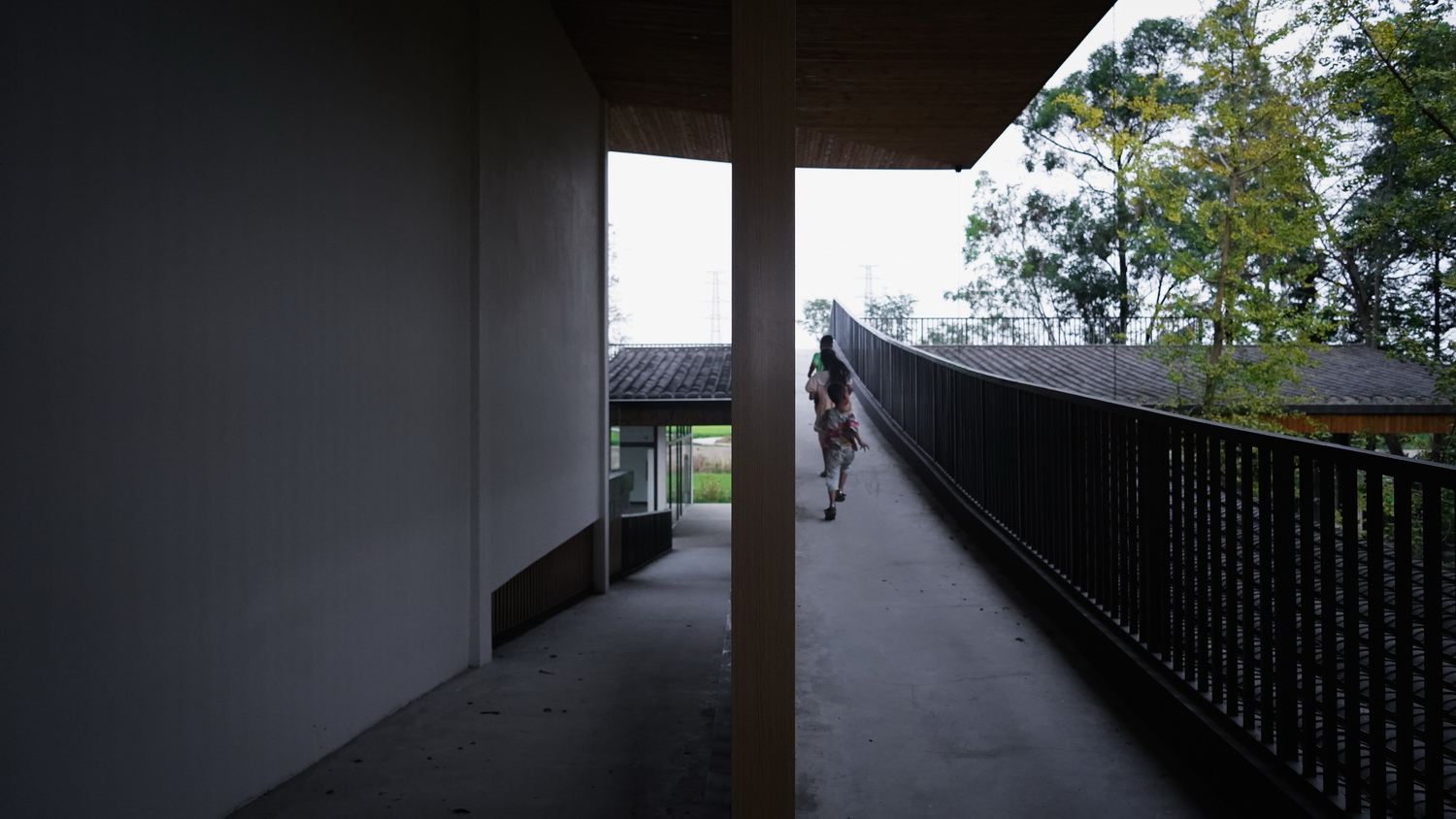 BIM建筑|最好的粮油在田间——耕田上的院子，村落中的乐园/小隐建筑事务所