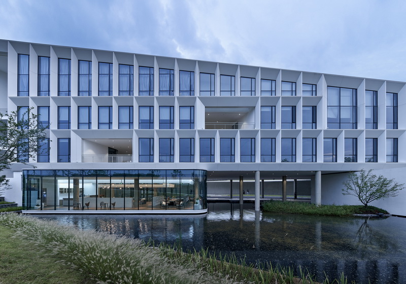 BIM建筑|顺势而为的空间赋形，浙江建德空港航空产学研基地/gad杰地设计