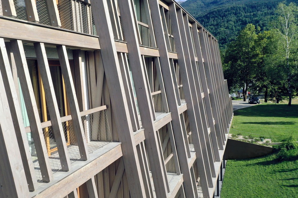 BIM建筑|Bohinj 酒店重建，文脉传承 / OFIS Architects