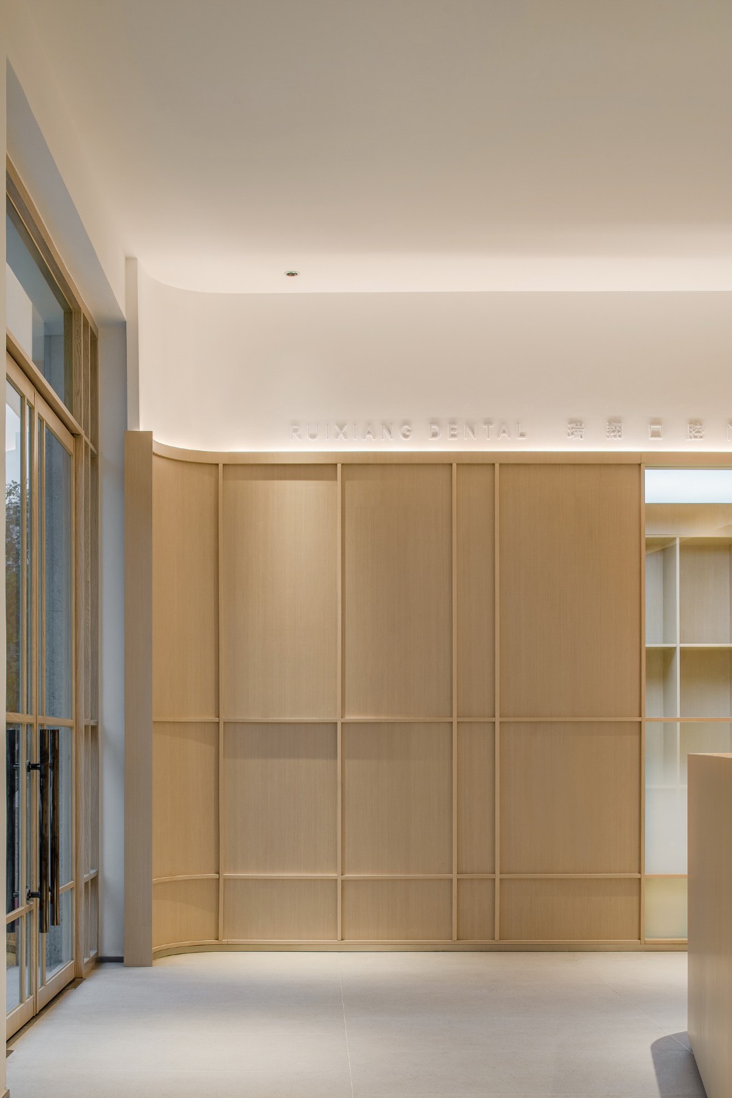 BIM建筑|瑞翔口腔，一间轻松又宁静的诊所/王韦航室内设计
