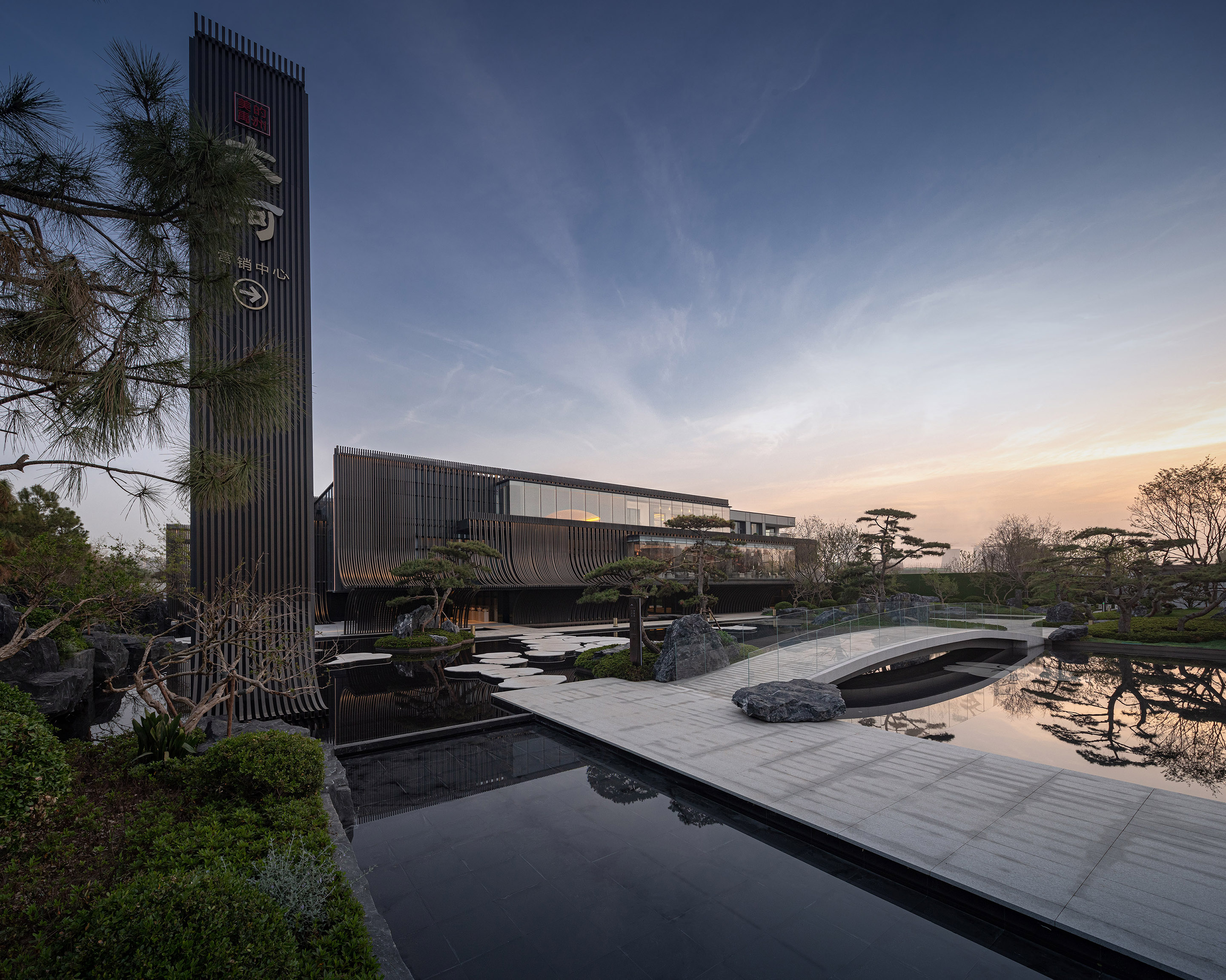 BIM建筑|美的禹洲·大河艺术馆/ PTA上海柏涛