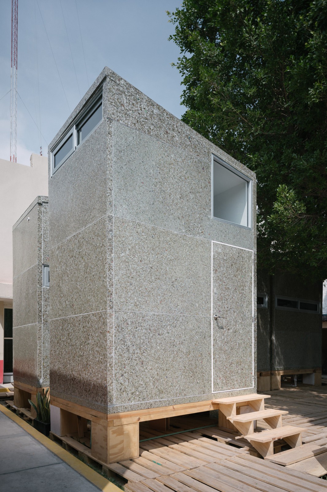 BIM建筑|模块舱体,医护人员临时空间 / Revolution