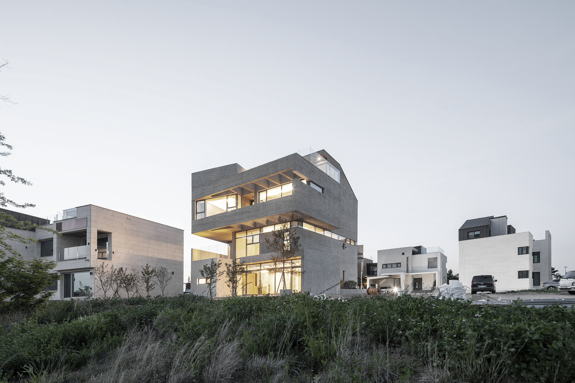 BIM建筑|L.M住宅 / DESIGN GROUP COLLABO