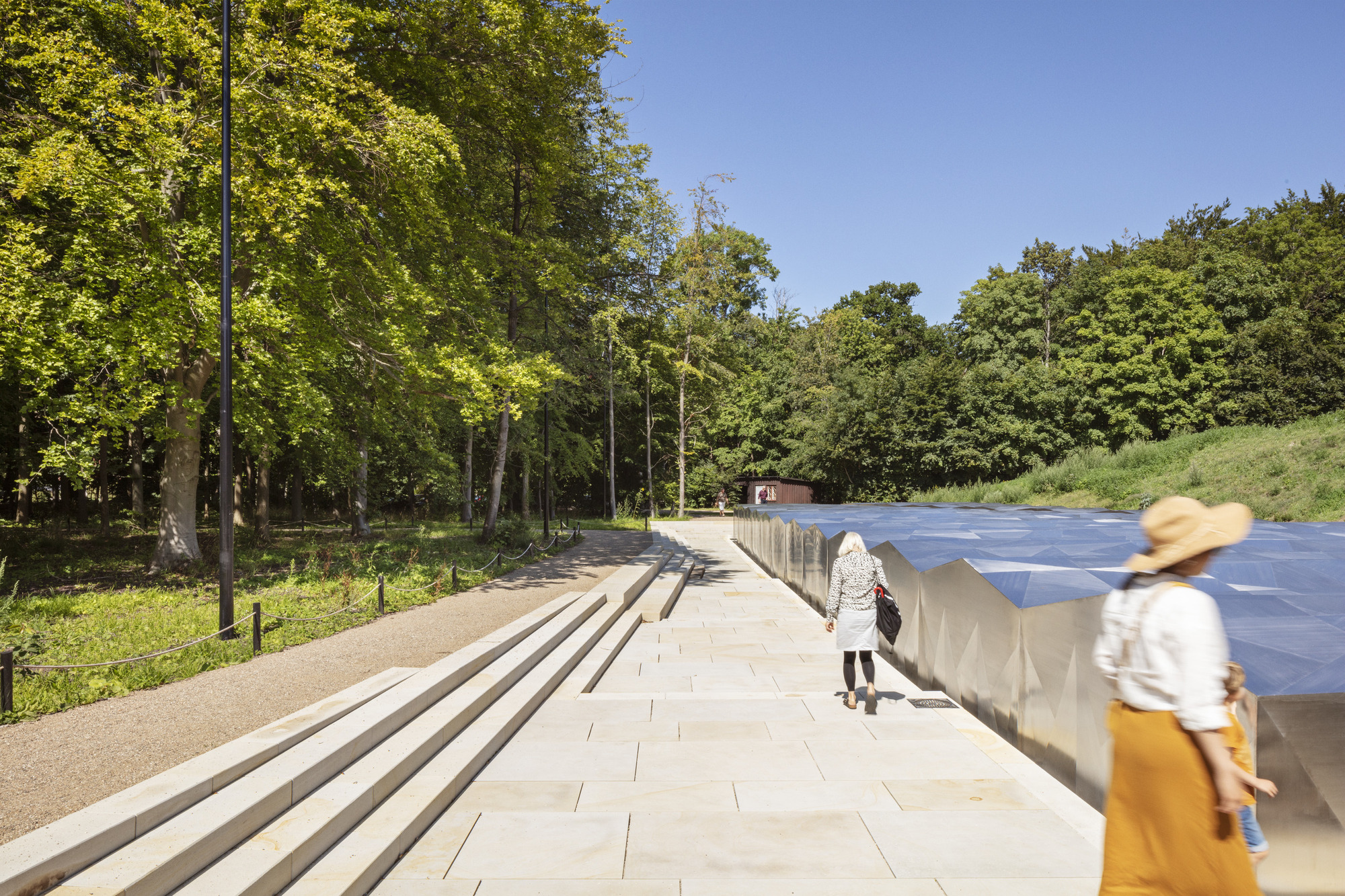 BIM建筑|奥德罗普格园林博物馆地下扩建项目 / Snøhetta