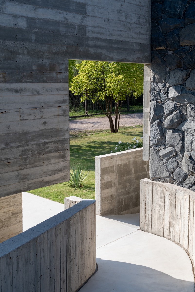 BIM建筑|Mono 住宅 / Patio Estudio