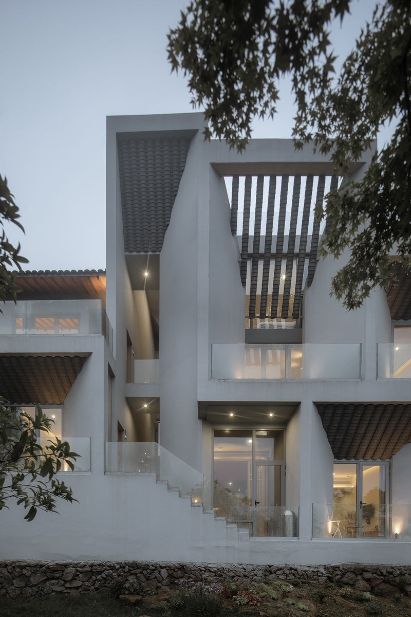 BIM建筑|山涧房 / 来建筑设计工作室