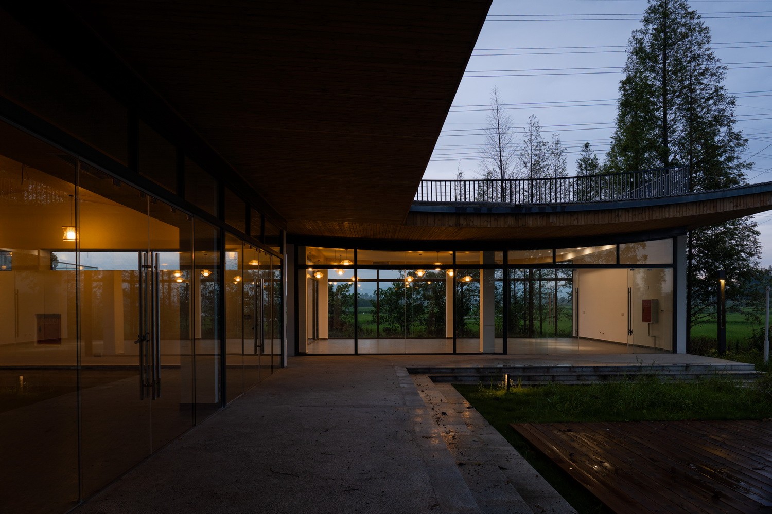 BIM建筑|最好的粮油在田间——耕田上的院子，村落中的乐园/小隐建筑事务所