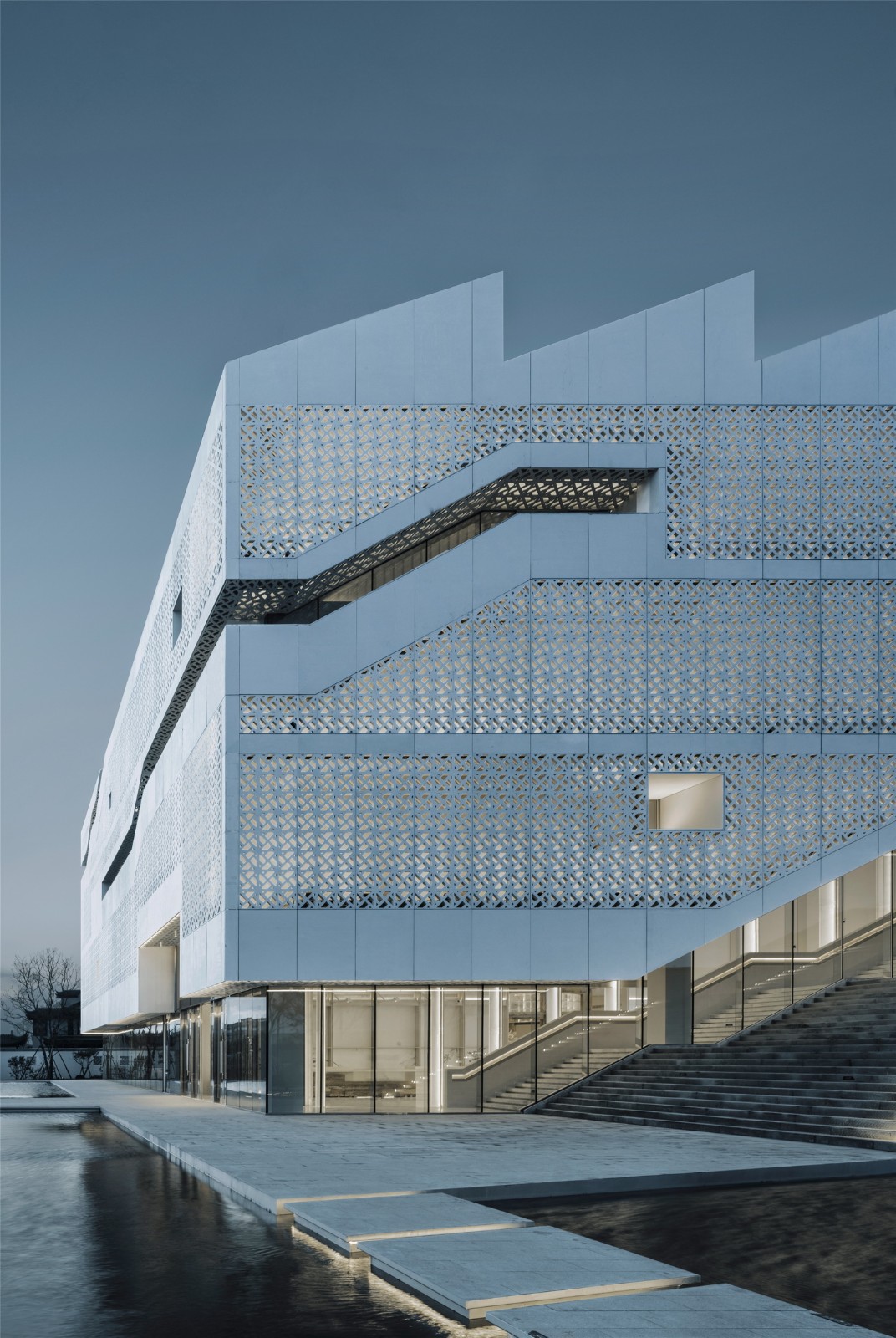 BIM建筑|“方仓圆廪”的田园理想，海门云谷农展馆/gad