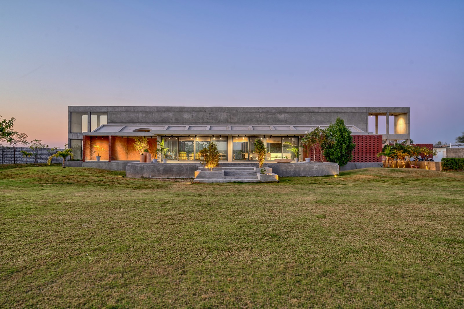 BIM建筑| 双湾之家 / MISA ARCHITECTS