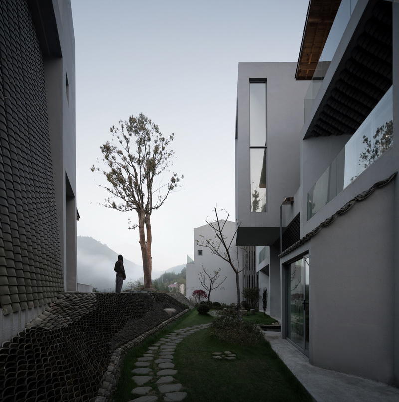 BIM建筑|山涧房 / 来建筑设计工作室