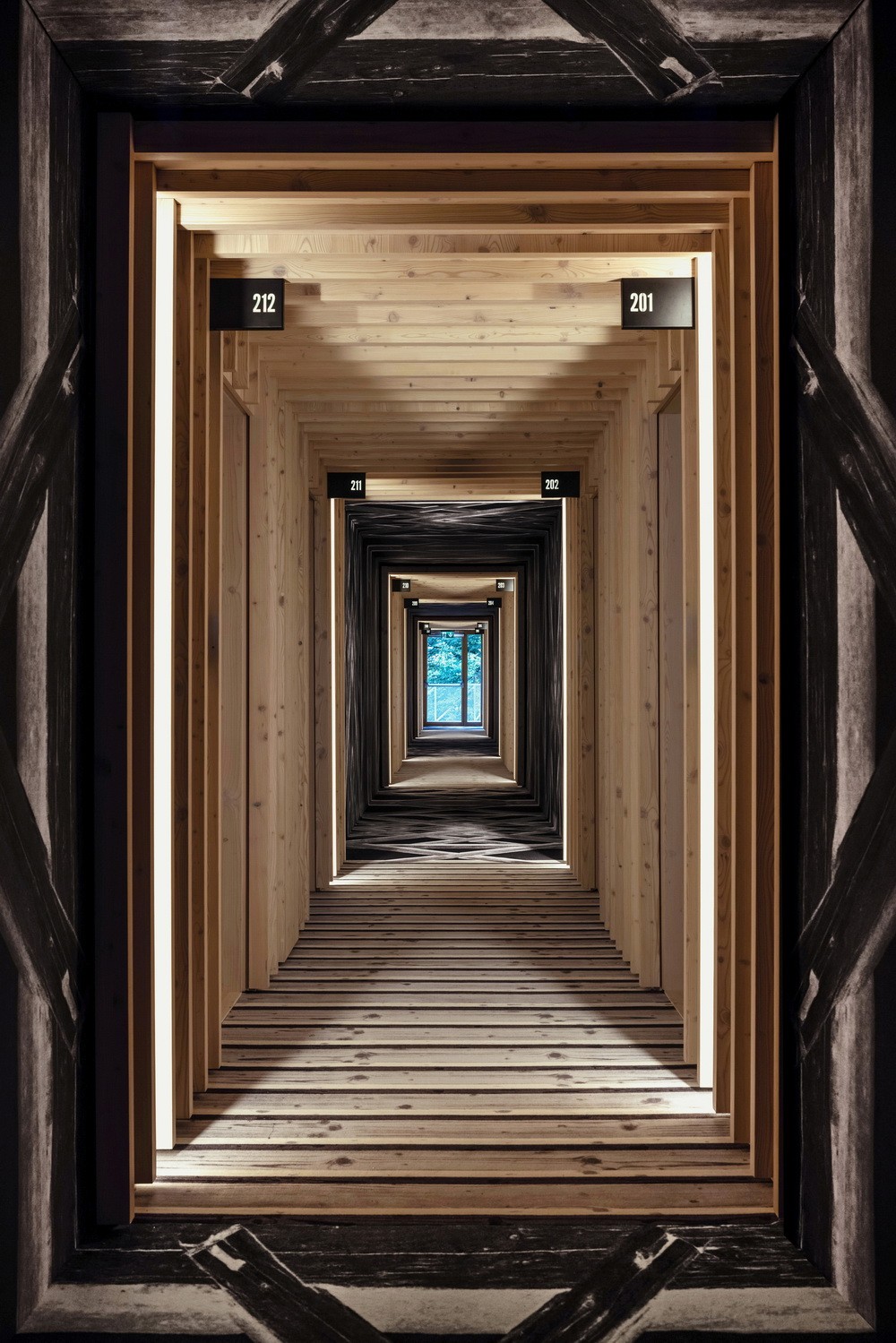 BIM建筑|Bohinj 酒店重建，文脉传承 / OFIS Architects