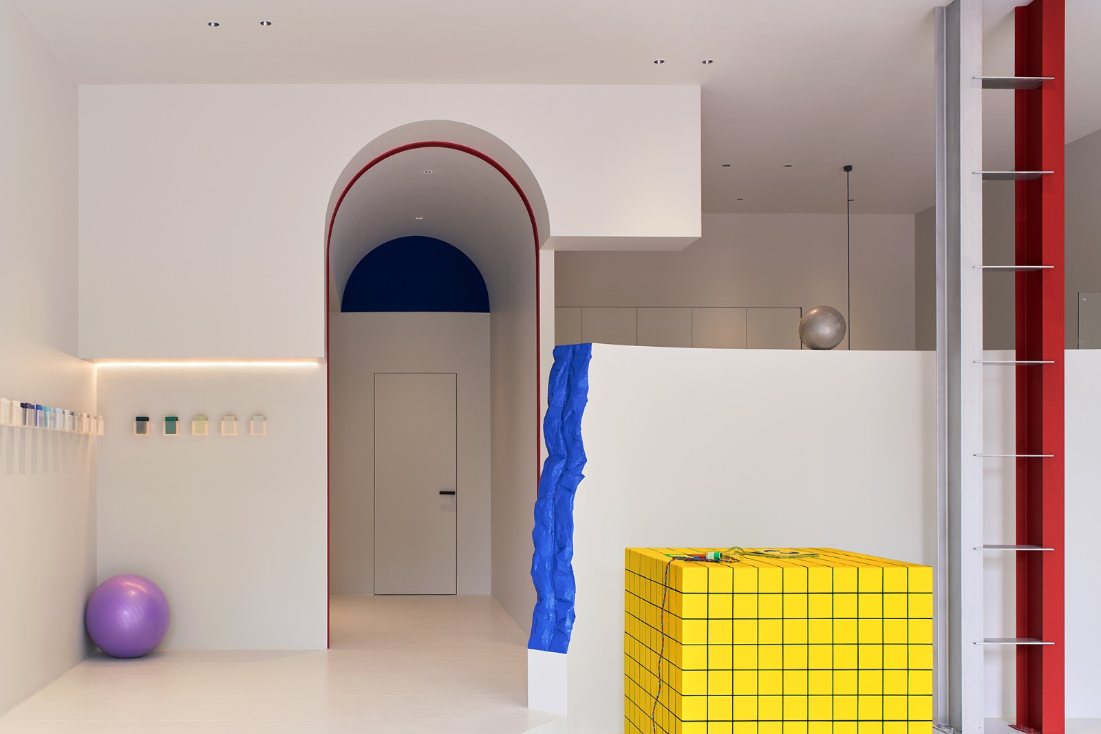 BIM建筑|本杰明·摩尔涂料金华体验中心，一场色彩爆发的随机空间实验/NDB Design新作