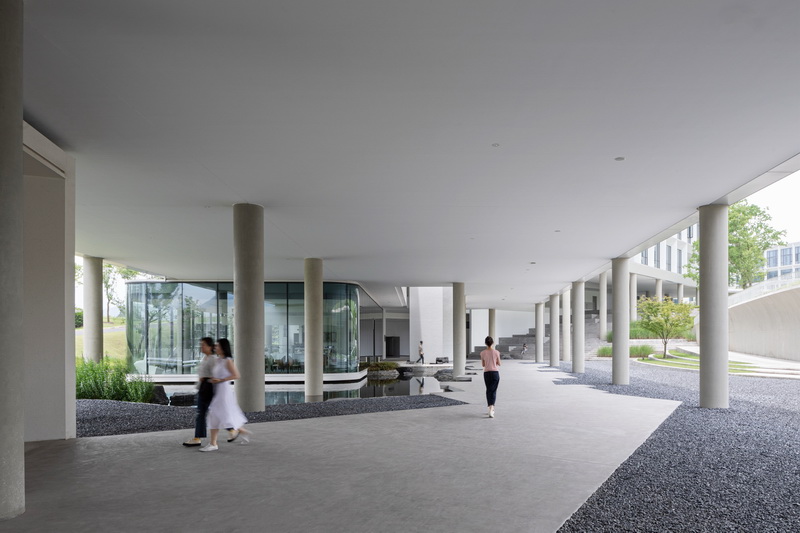 BIM建筑|顺势而为的空间赋形，浙江建德空港航空产学研基地/gad杰地设计