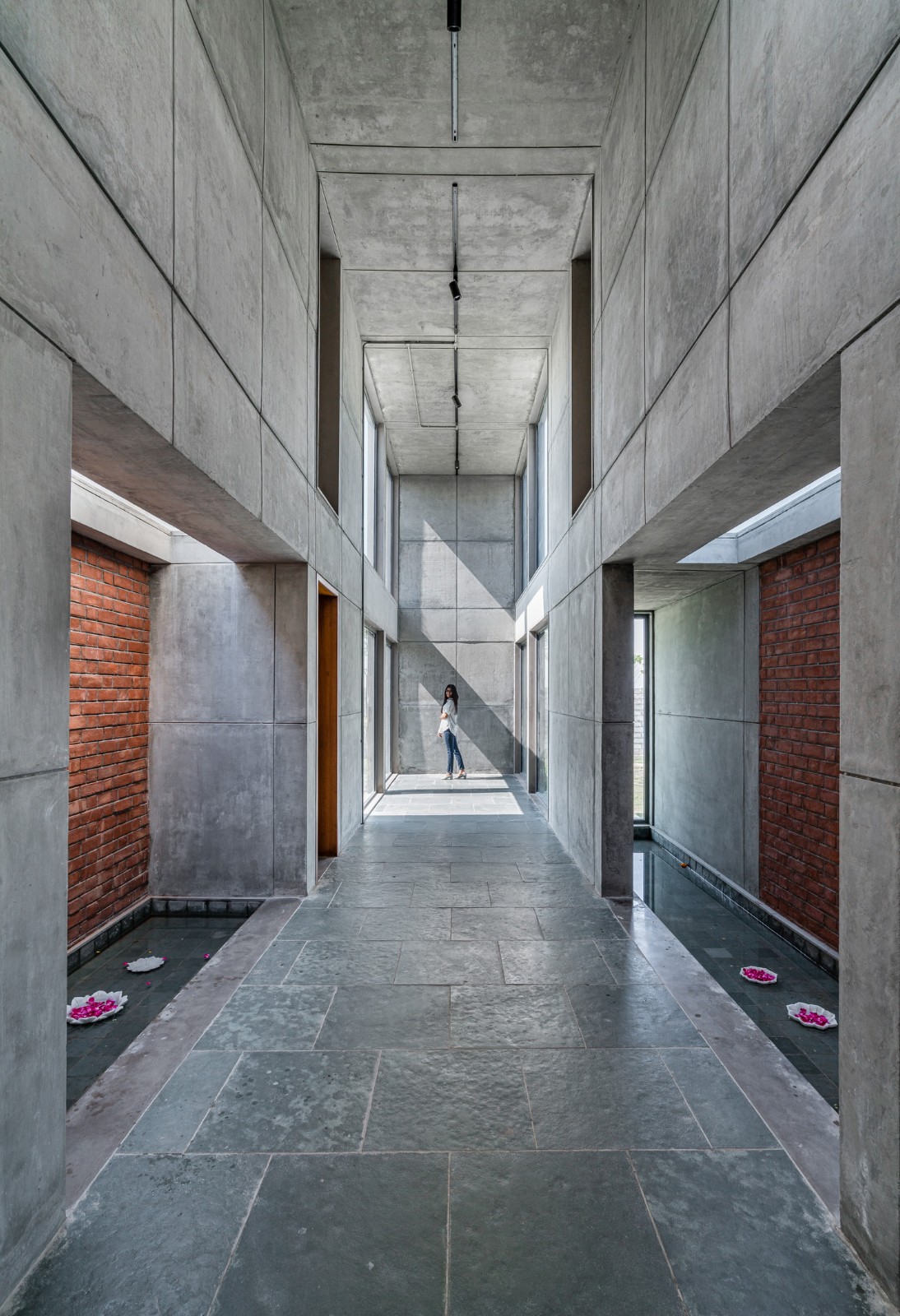 BIM建筑| 双湾之家 / MISA ARCHITECTS