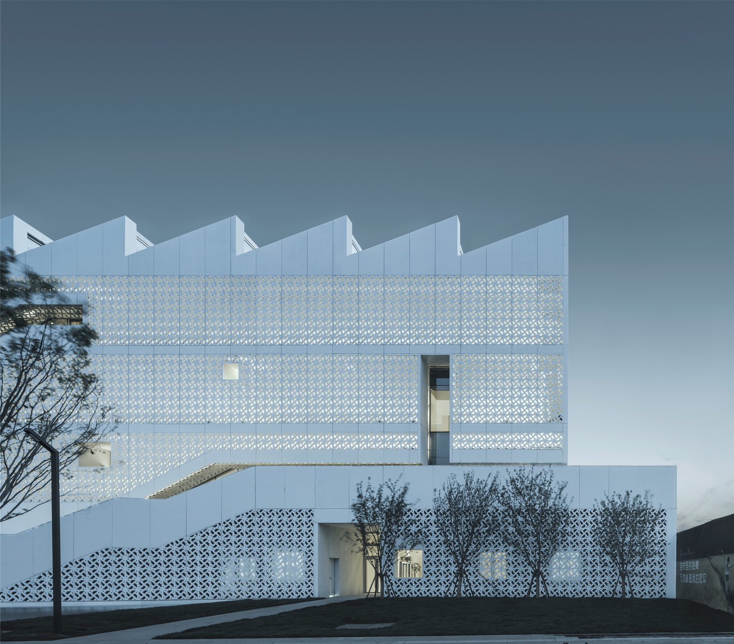 BIM建筑|“方仓圆廪”的田园理想，海门云谷农展馆/gad