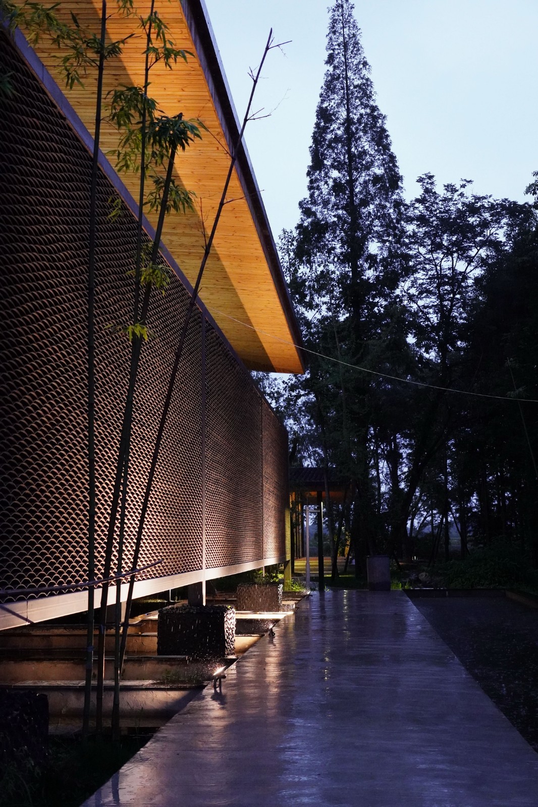 BIM建筑|最好的粮油在田间——耕田上的院子，村落中的乐园/小隐建筑事务所