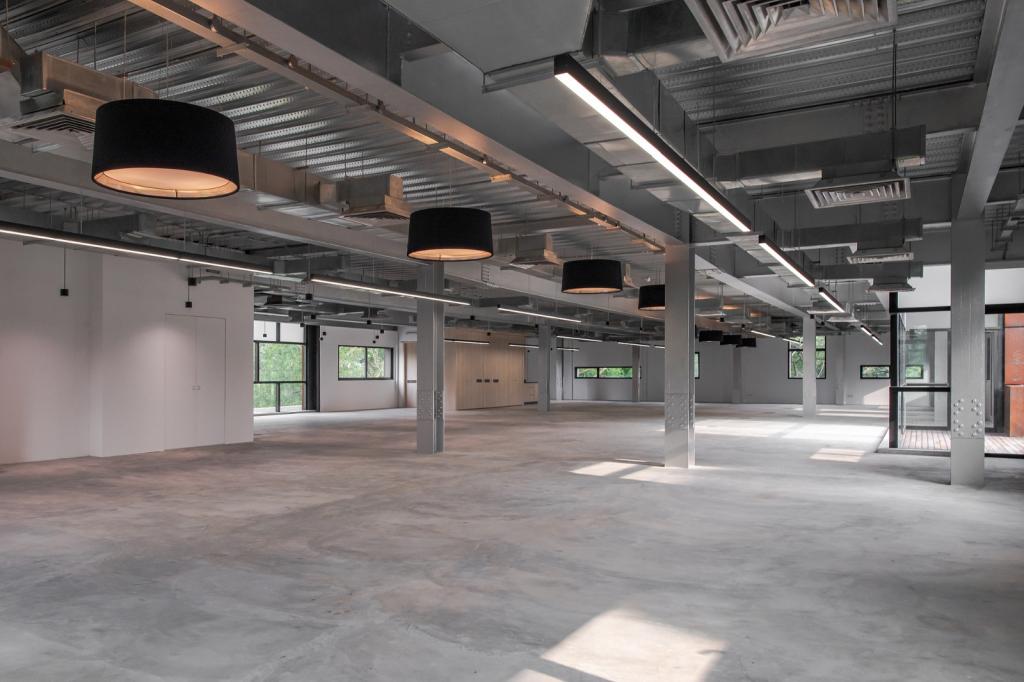 BIM建筑|从殖民建筑空壳中再生，Sentul 耐候钢办公楼 / O2 Design Atelier + YTL Land & Development