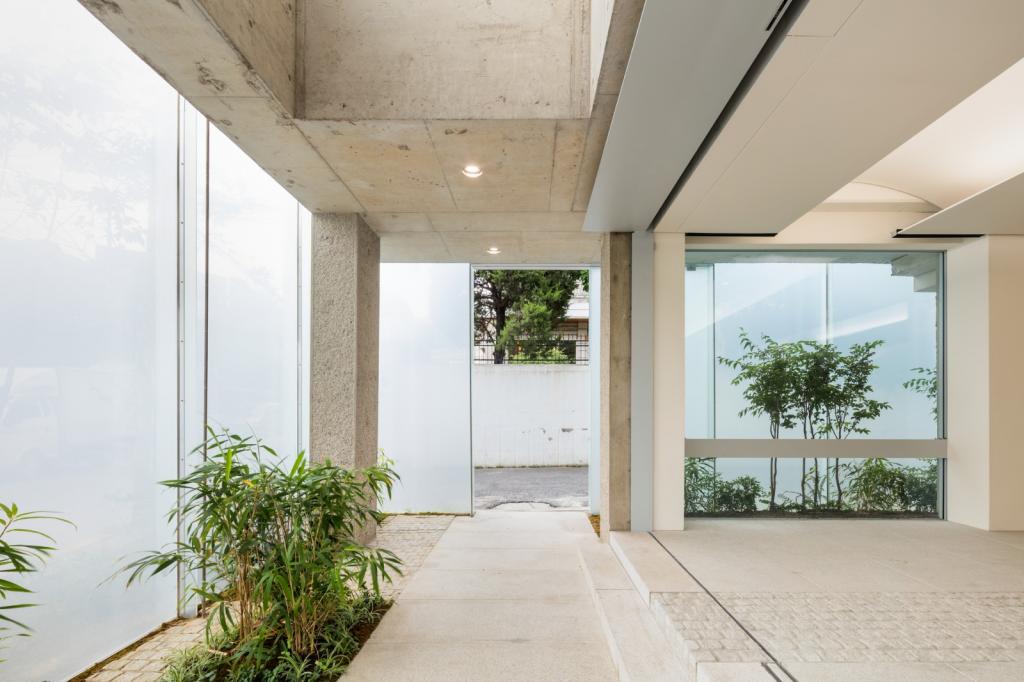 BIM建筑|thisisneverthat 时装工作室 / FHHH FRIENDS