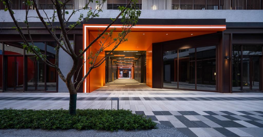 BIM建筑|打开脑洞、创意回路——8号桥沈半路文创办公园区改造 / 予舍予筑