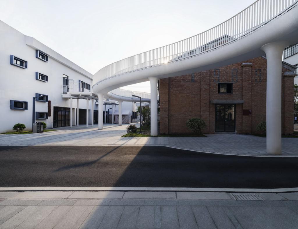 BIM建筑|​基于创新的旧改策略：江南绣衣厂 / 米丈建筑