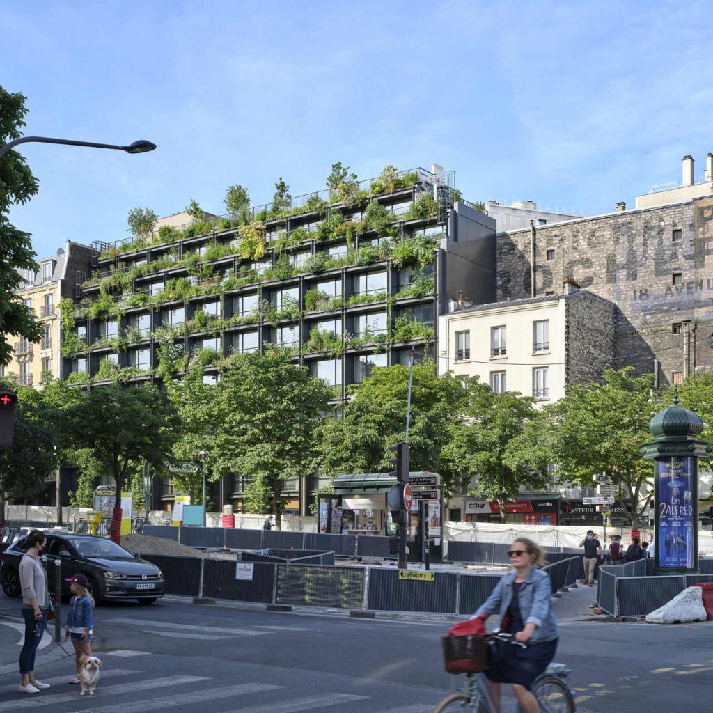 BIM建筑|未来城市缩影：M大楼 / Triptyque Architecture