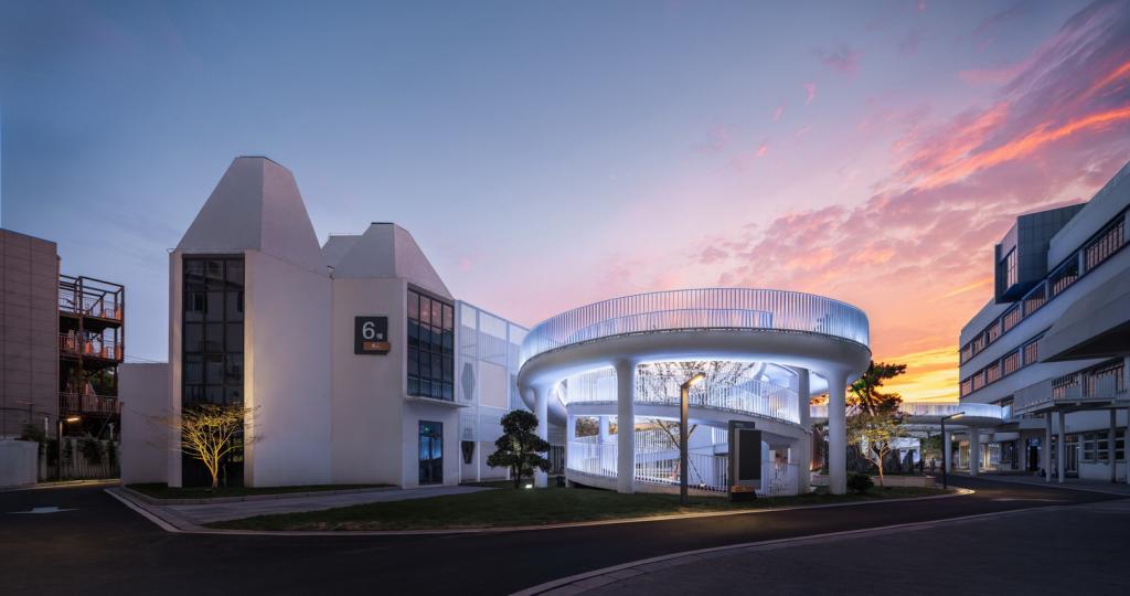 BIM建筑|​基于创新的旧改策略：江南绣衣厂 / 米丈建筑